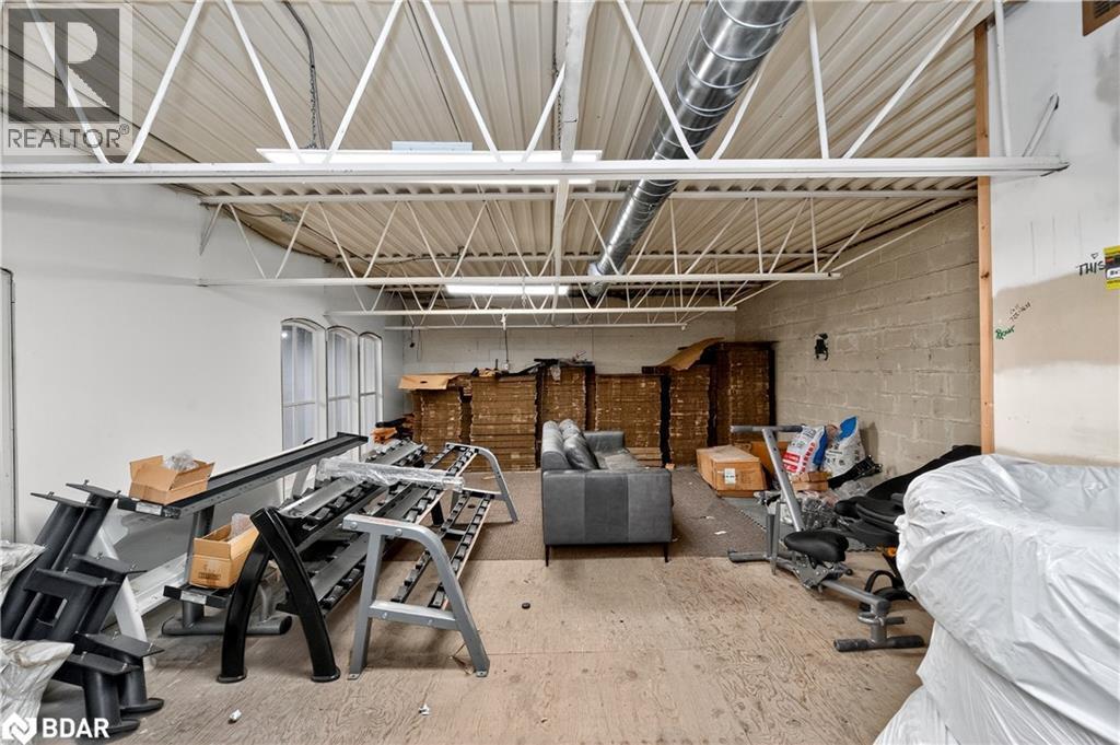 mezzanine - 165 Saunders Road, Barrie, ON