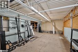 mezzanine -