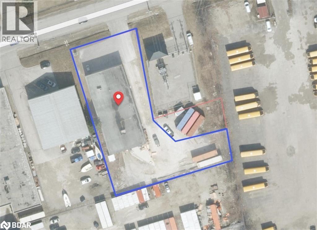 Map with boundaries highlighted - 165 Saunders Road, Barrie, ON