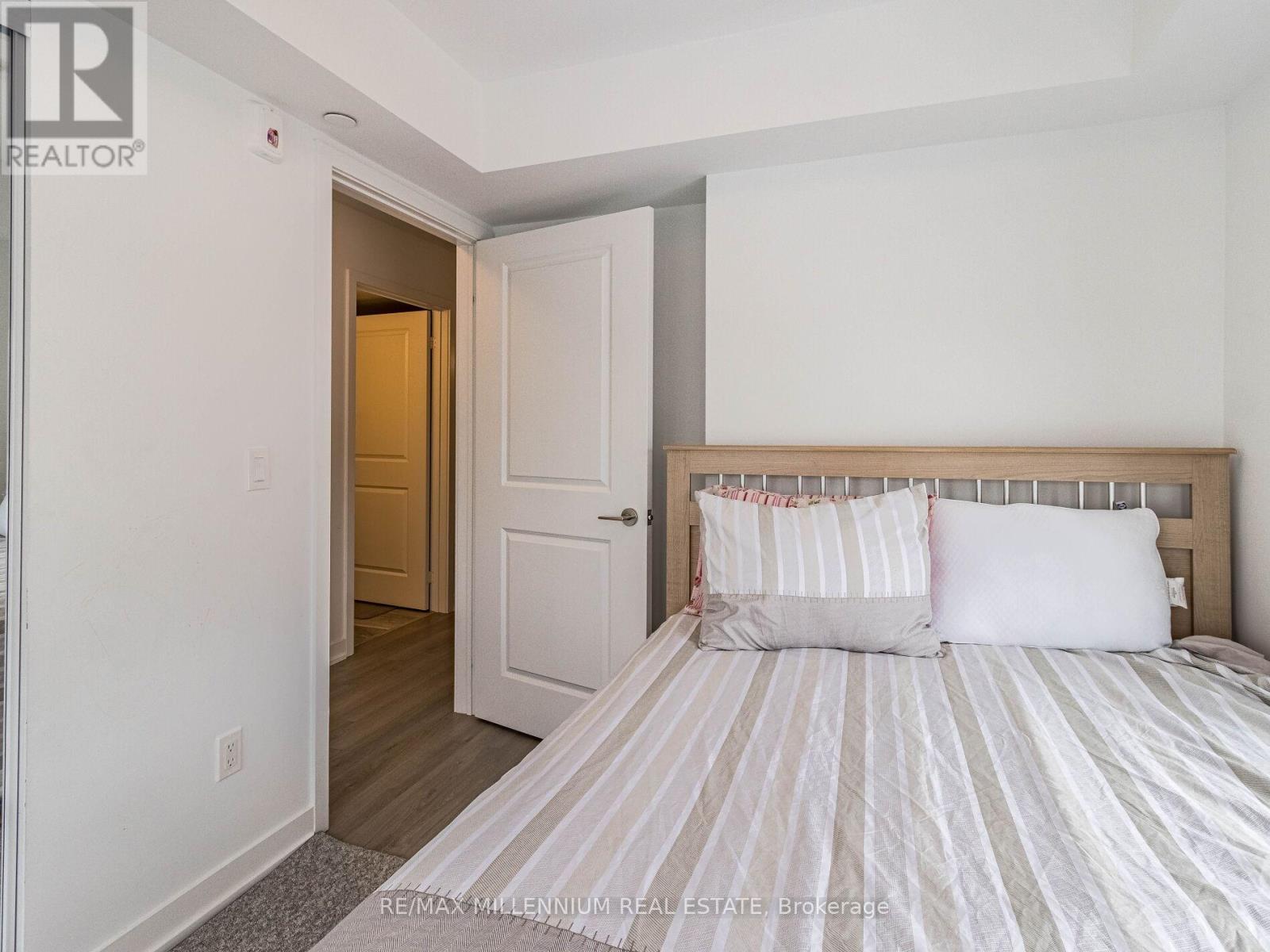 116 - 155 Downsview Park Boulevard, Toronto, ON - Indoor Photo Showing Bedroom