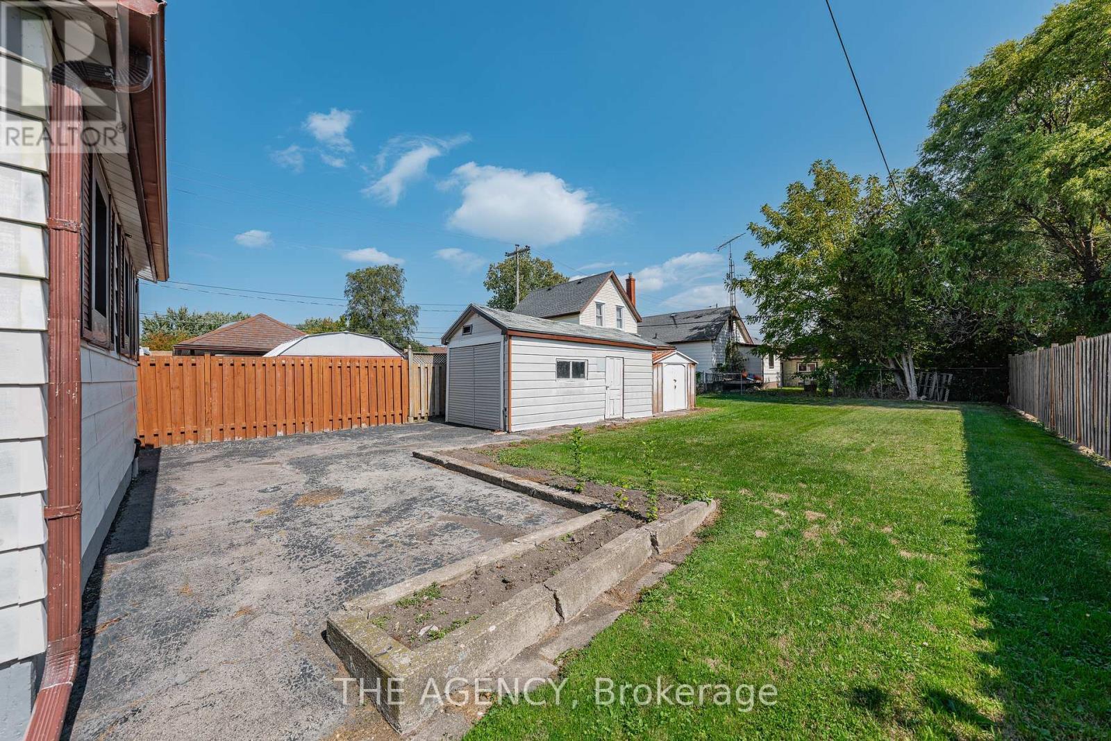 217 Mitchell Street, Port Colborne (East Village), ON - Outdoor