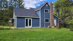 96 PICKEREL & JACK LAKE ROAD Armour, ON P0A 1C0