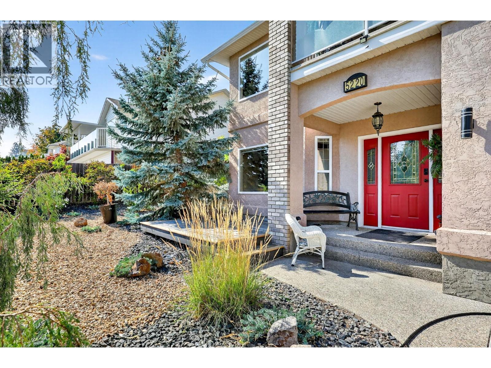 5220 Sutherland Road, Peachland, BC - Outdoor