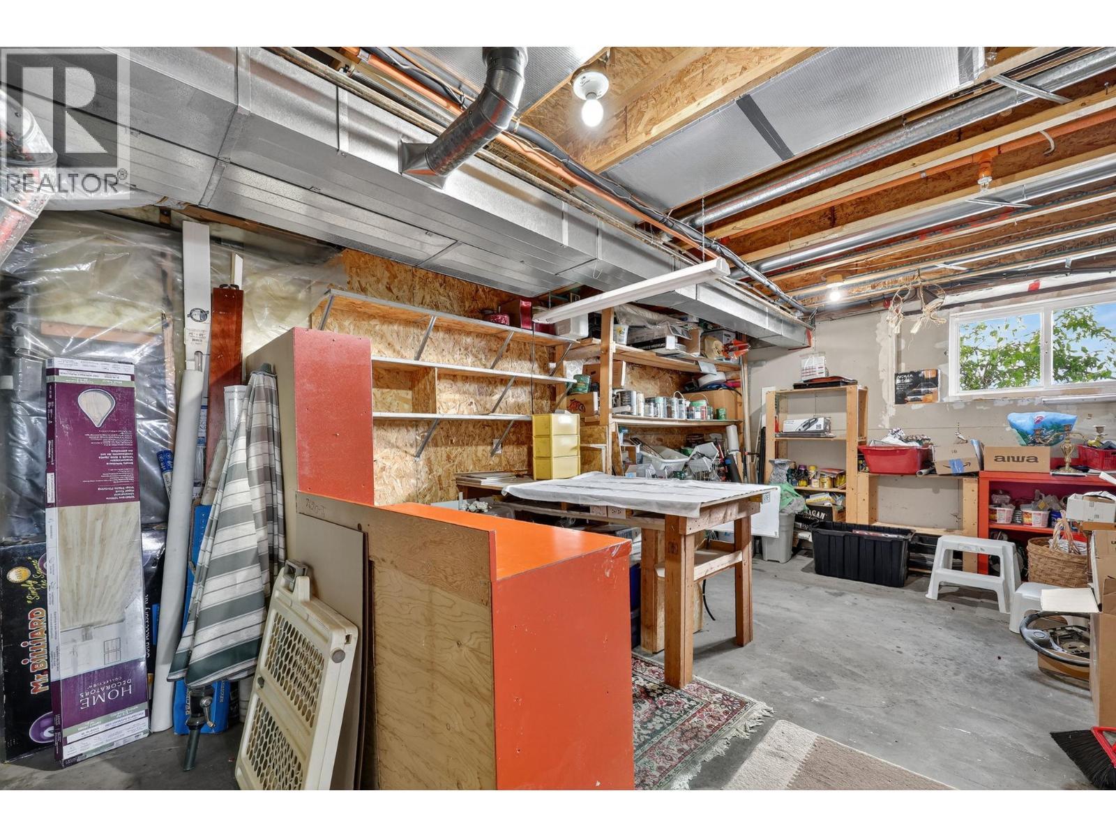 5220 Sutherland Road, Peachland, BC - Indoor Photo Showing Basement
