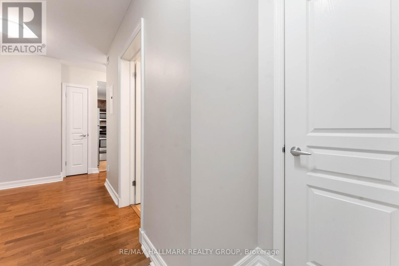 204 - 200 Besserer Street, Ottawa, ON - Indoor Photo Showing Other Room