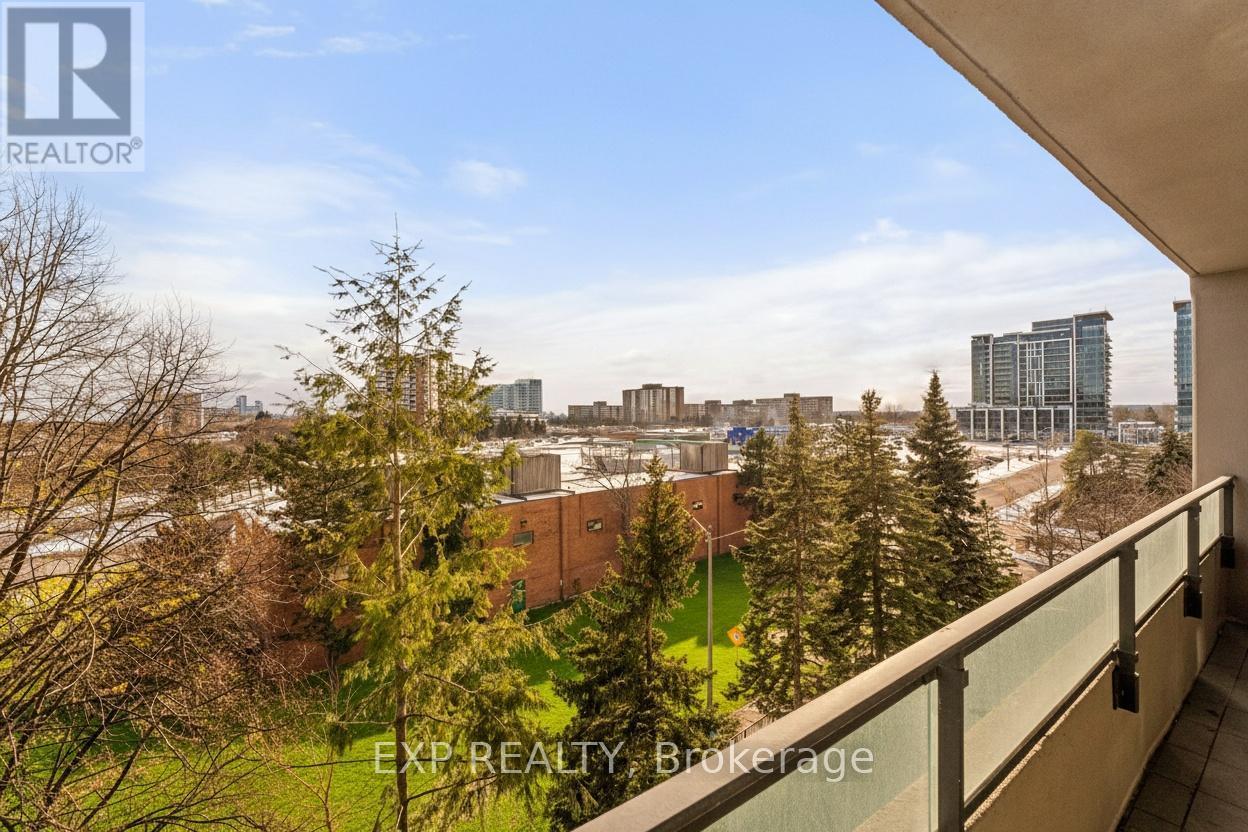 521 - 32 Clarissa Drive, Richmond Hill, ON - Outdoor With Balcony With View