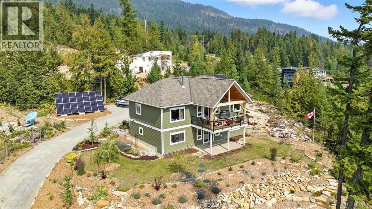 320 Mountain View Drive, Nelson, BC - Outdoor With View