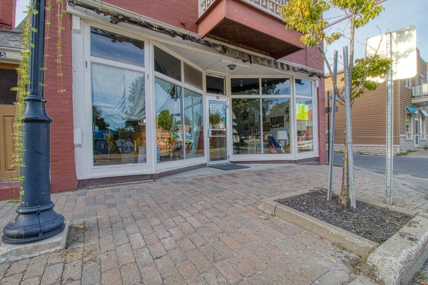 Frontage - 25 - 27B Rue Lambton, Ormstown, QC - Outdoor