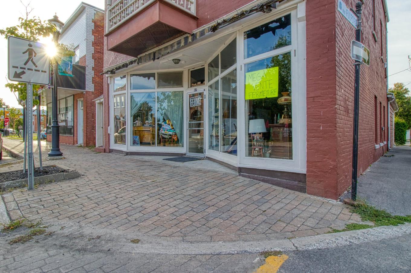 Frontage - 25 - 27B Rue Lambton, Ormstown, QC - Outdoor