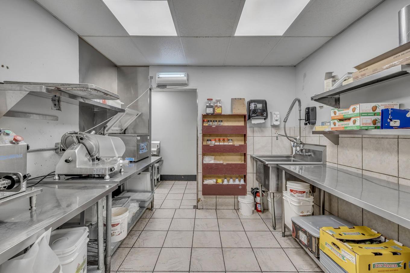 Cuisine - 1081 Route De L'Église, Québec (Sainte-Foy/Sillery/Cap-Rouge), QC - Indoor