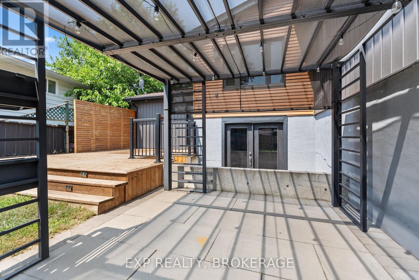 926 Cresthill Street, Kingston (North Of Taylor-Kidd Blvd), ON - Outdoor With Deck Patio Veranda With Exterior