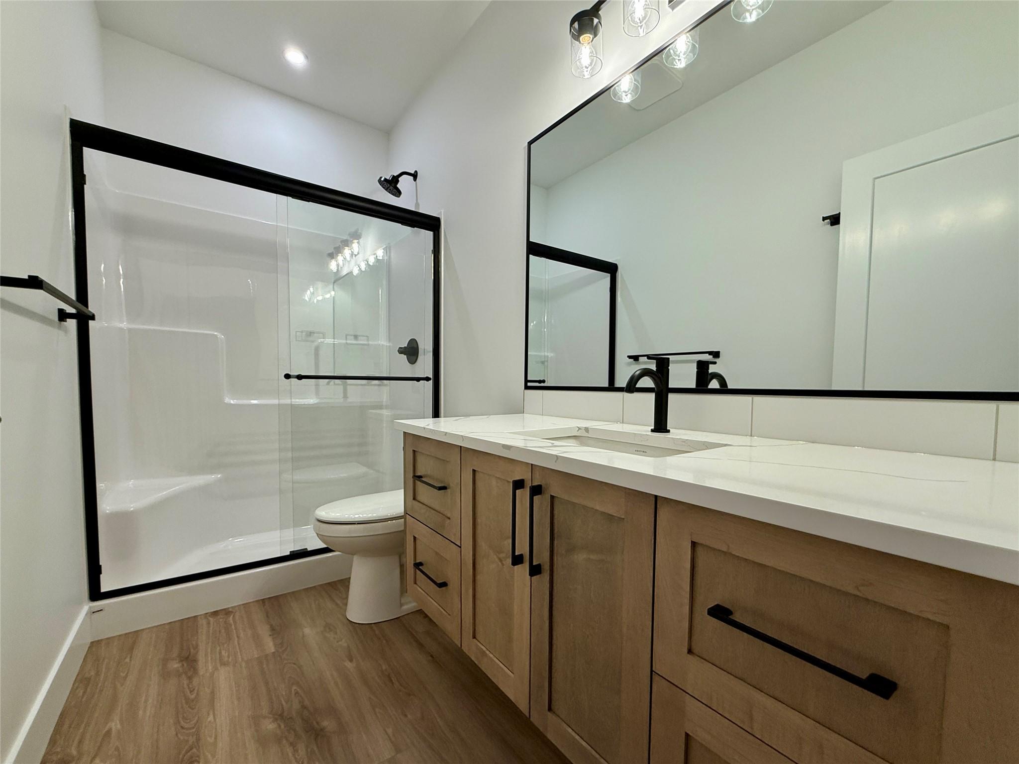 204-70 Boundary Street, Kimberley, BC - Indoor Photo Showing Bathroom