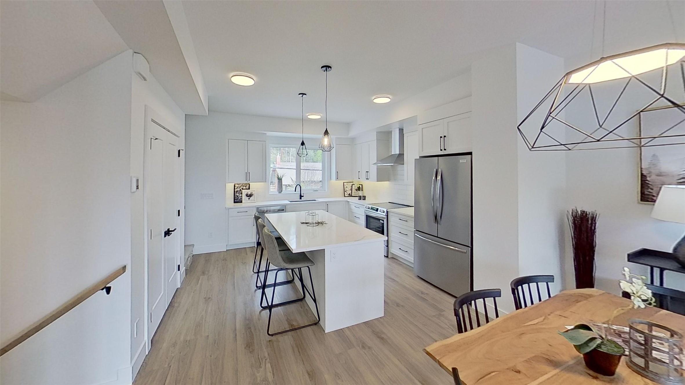 204-70 Boundary Street, Kimberley, BC - Indoor