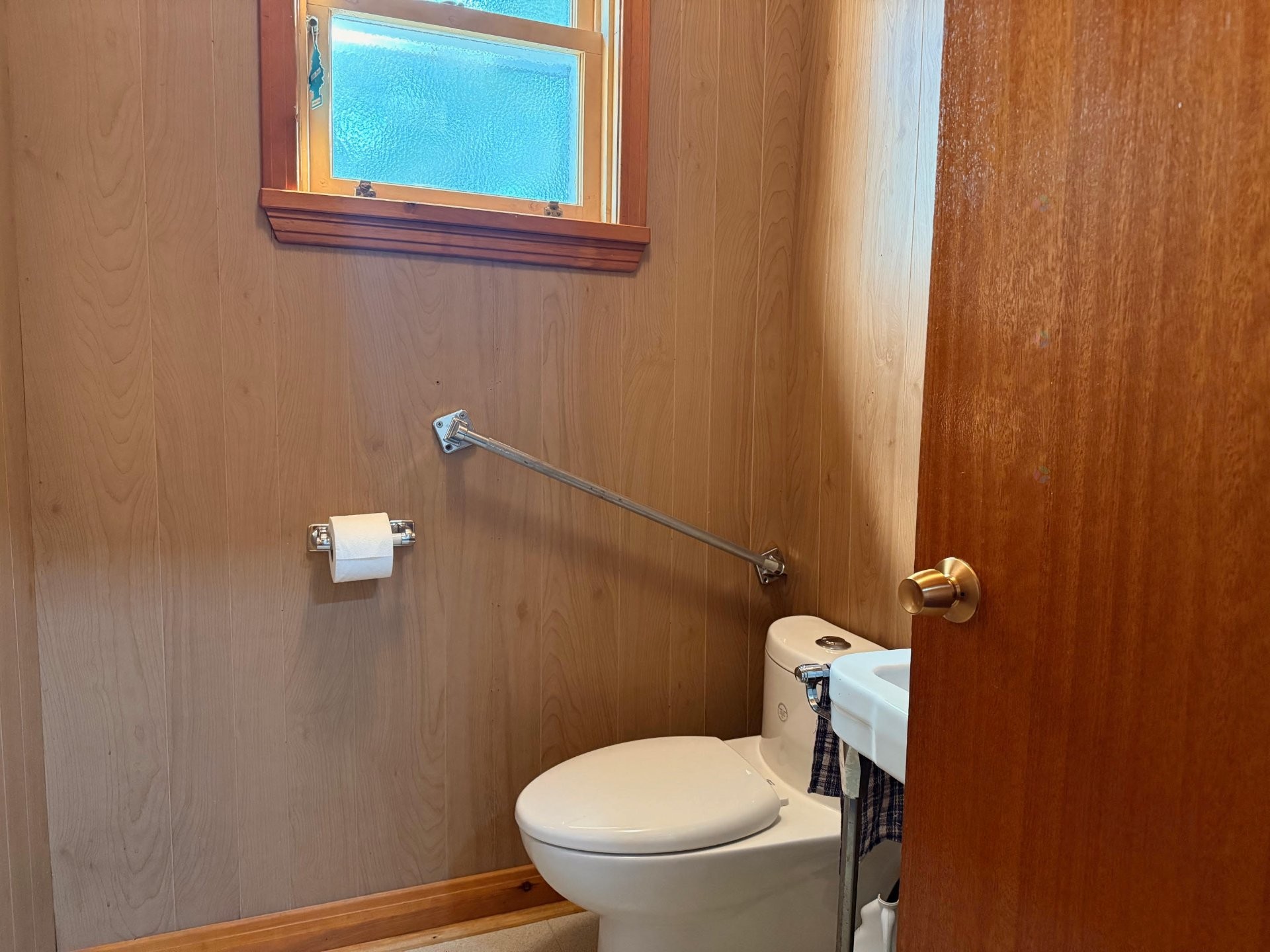 Salle d'eau - 85 Ch. De Martindale, Low, QC - Indoor Photo Showing Bathroom