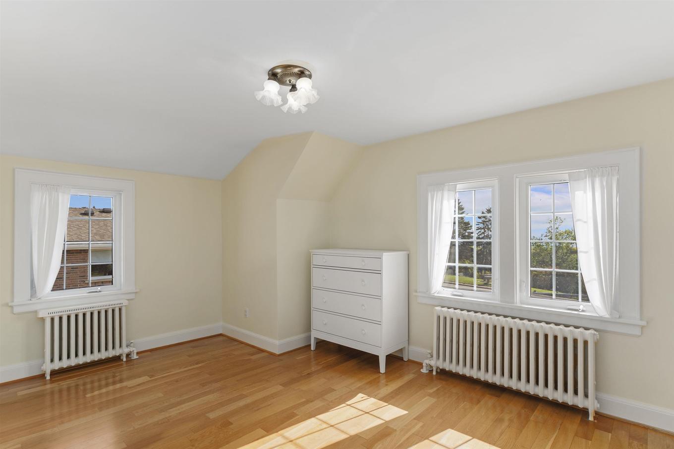 144 High Street S, Thunder Bay, ON - Indoor