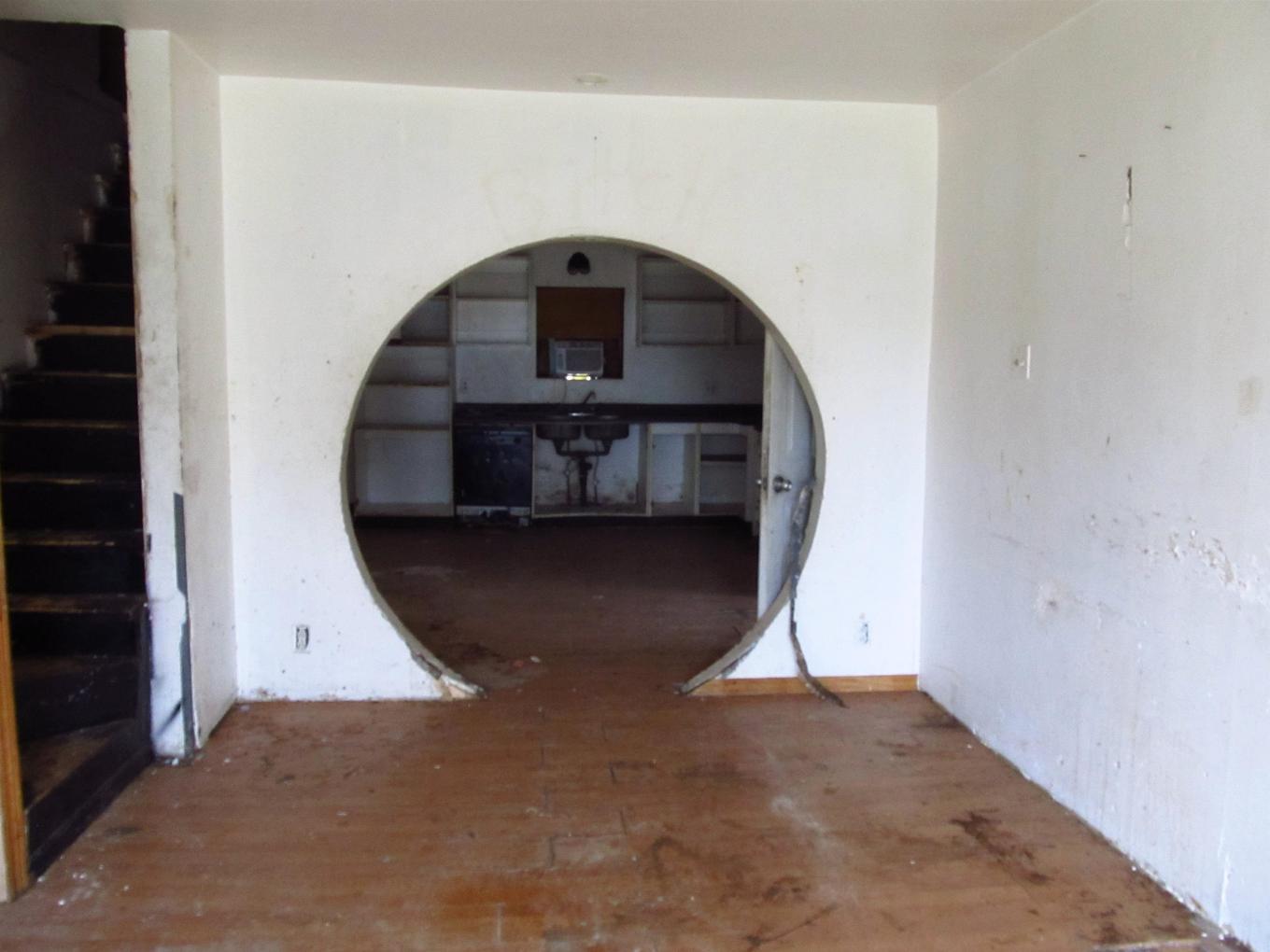 201 Fourth Ave Se, Geraldton, ON - Indoor Photo Showing Other Room