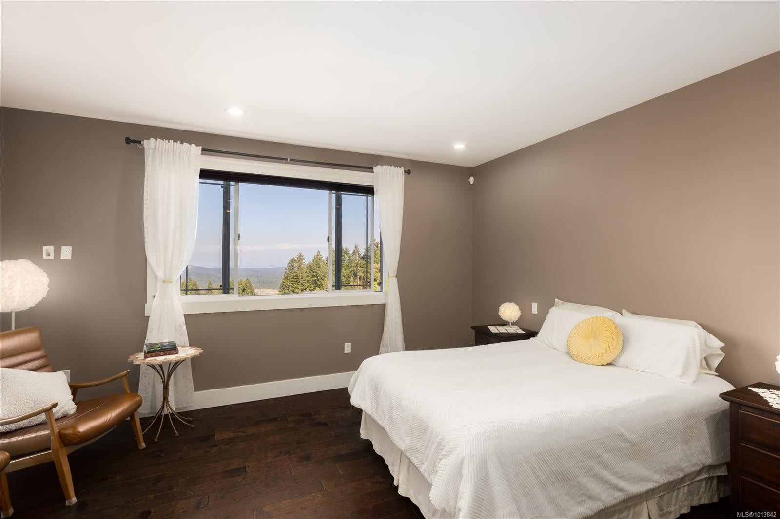 2287 Nicklaus Dr, Langford, BC