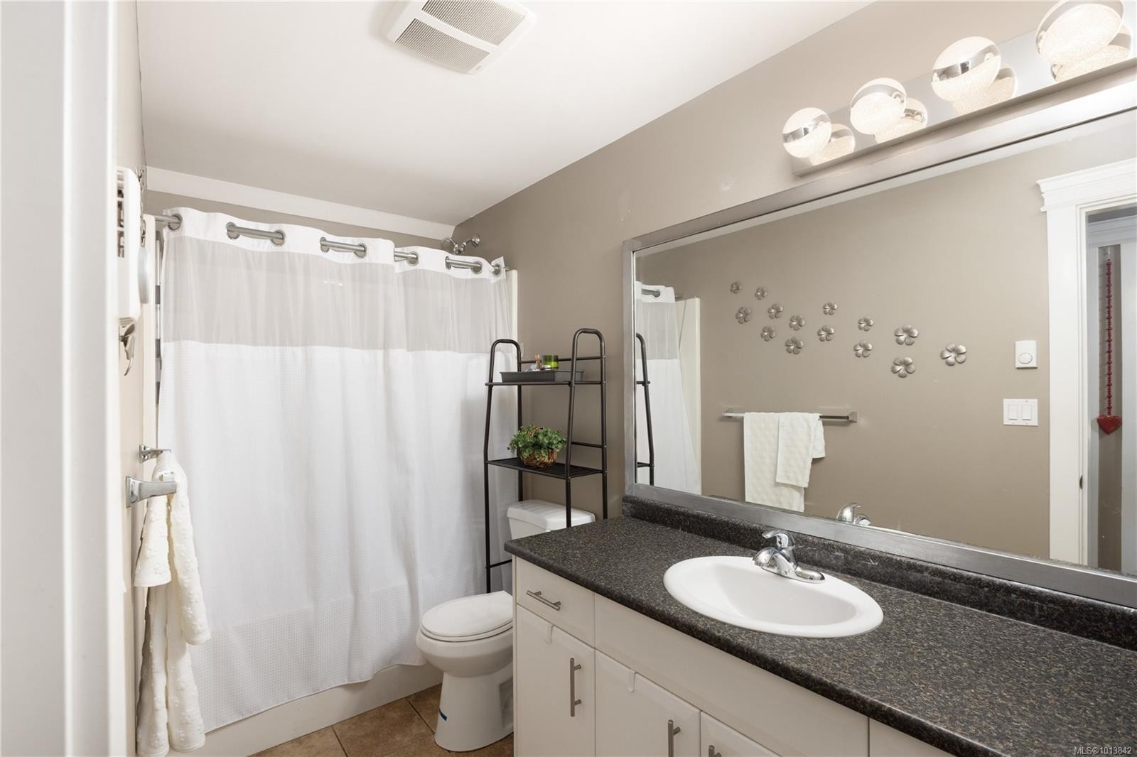 2287 Nicklaus Dr, Langford, BC