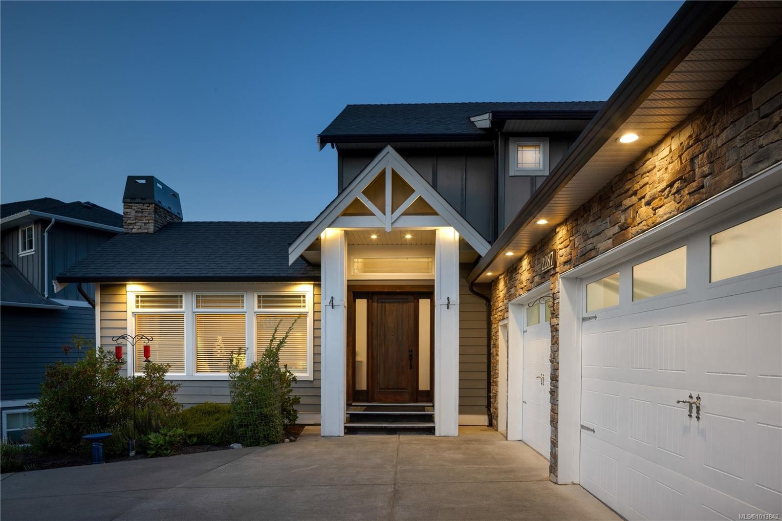 2287 Nicklaus Dr, Langford, BC