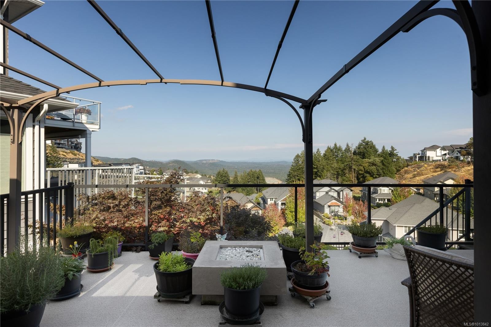 2287 Nicklaus Dr, Langford, BC