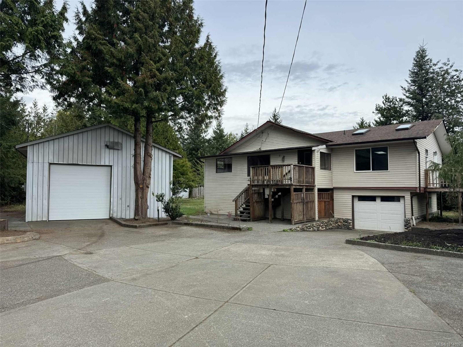 5303 Island Hwy South, Union Bay, BC