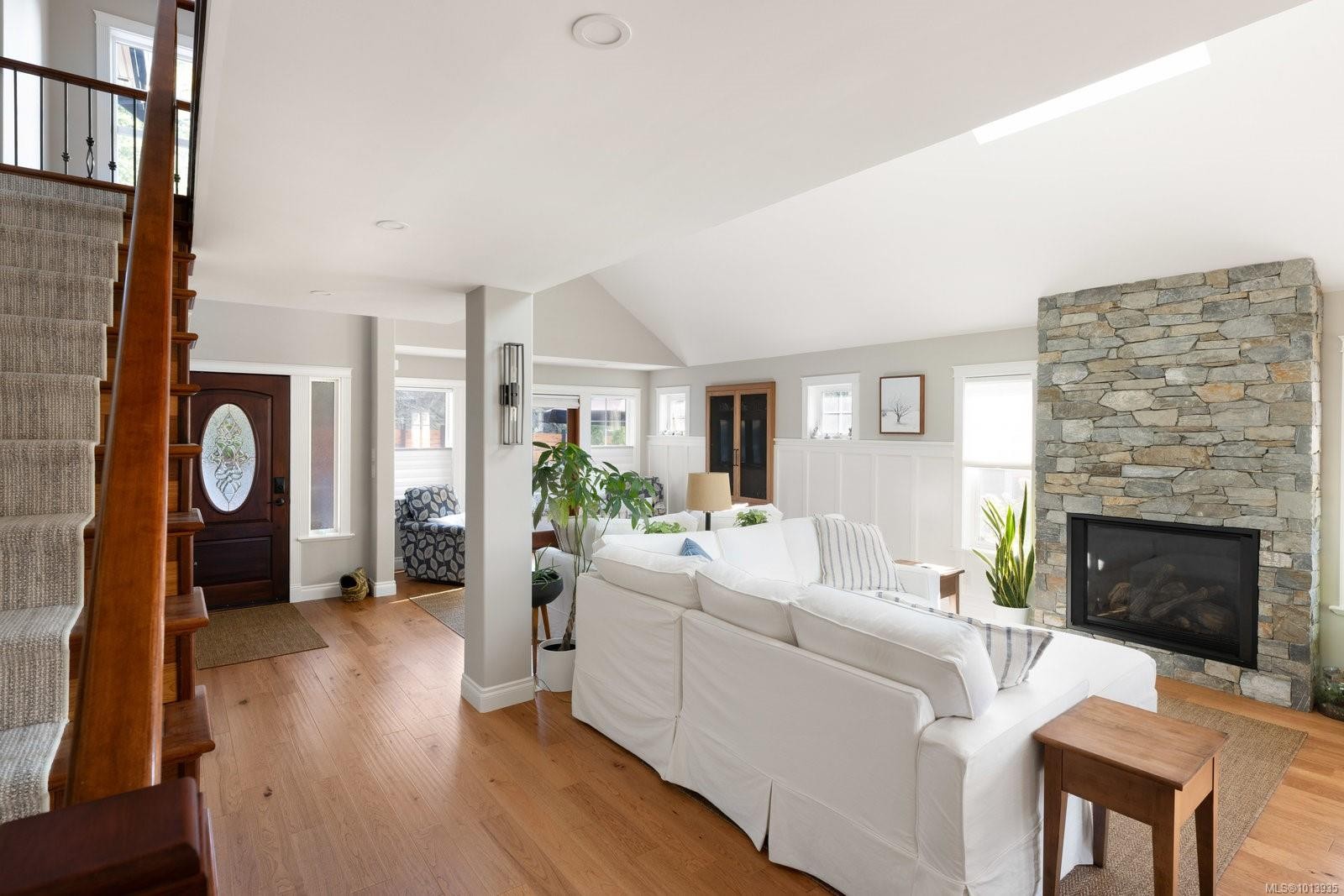 101 Gibraltar Bay Dr, View Royal, BC