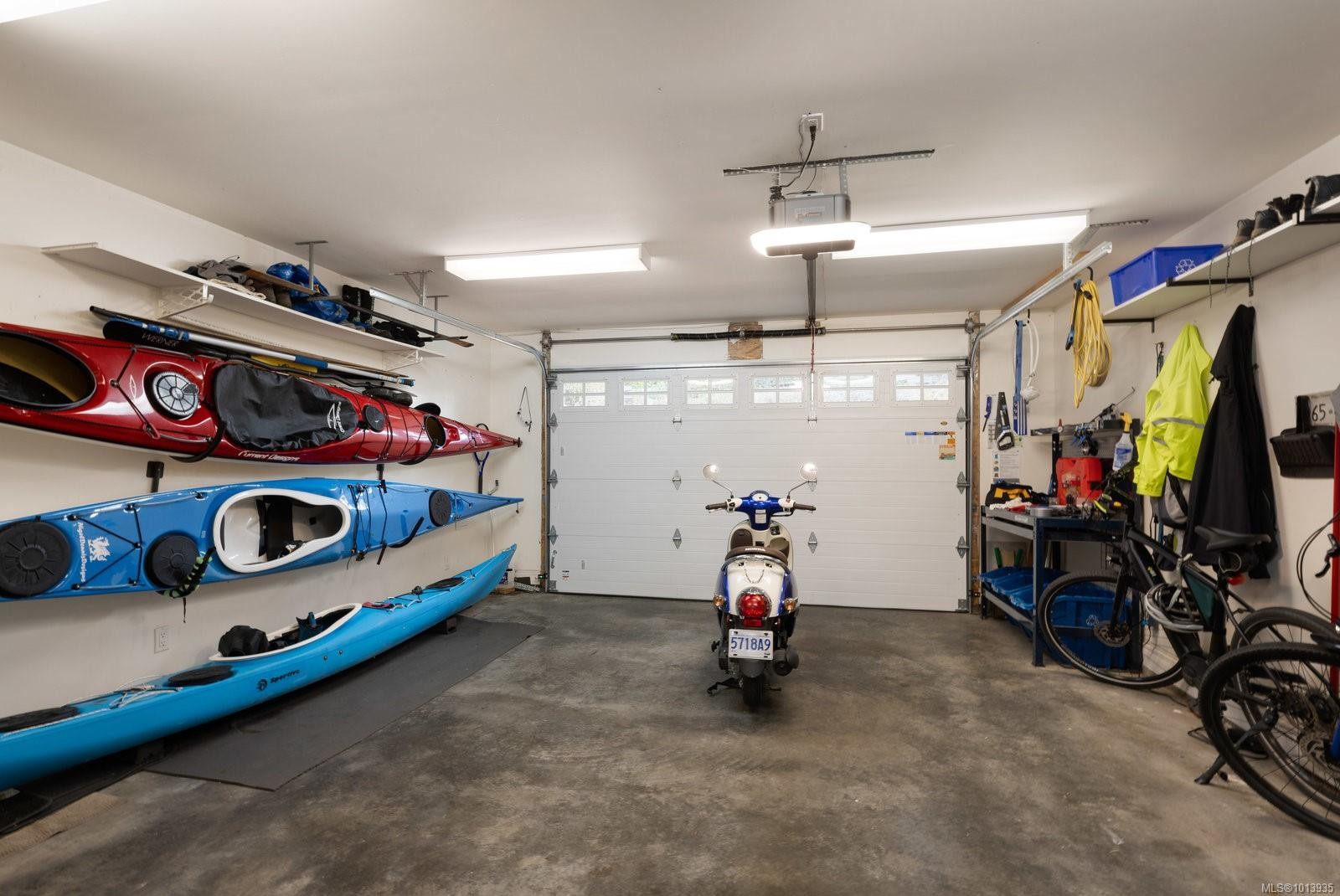 101 Gibraltar Bay Dr, View Royal, BC