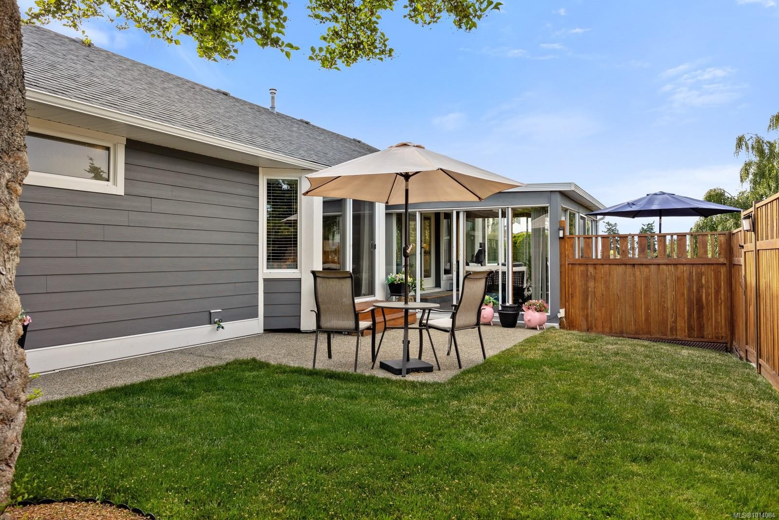 955 Royal Dornoch Dr, Qualicum Beach, BC