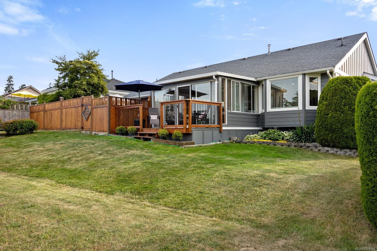 955 Royal Dornoch Dr, Qualicum Beach, BC