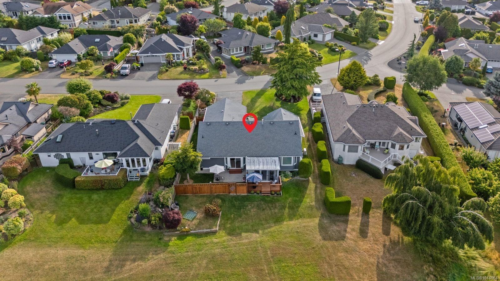 955 Royal Dornoch Dr, Qualicum Beach, BC