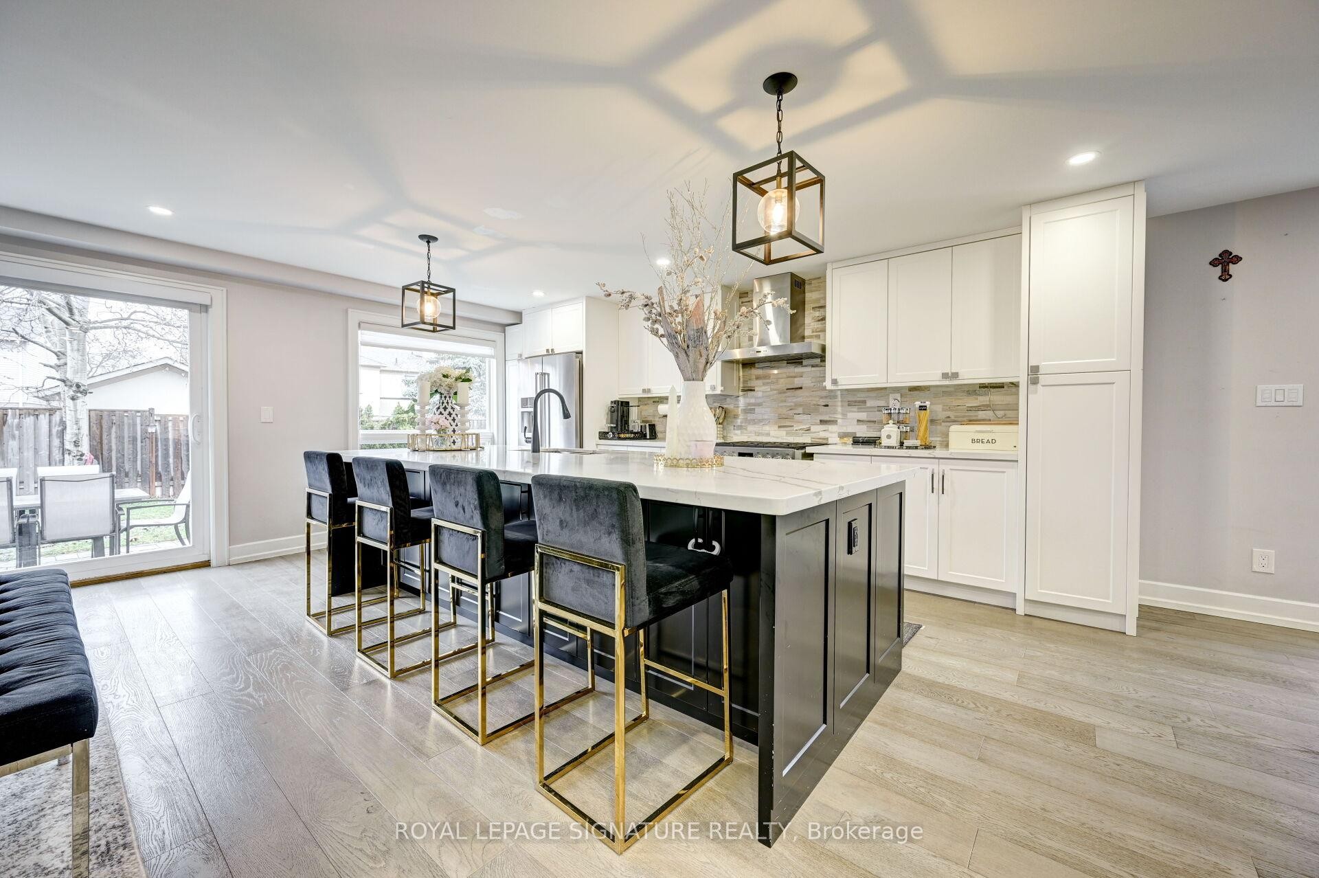 3035 Saracen Court, Mississauga, ON - Indoor