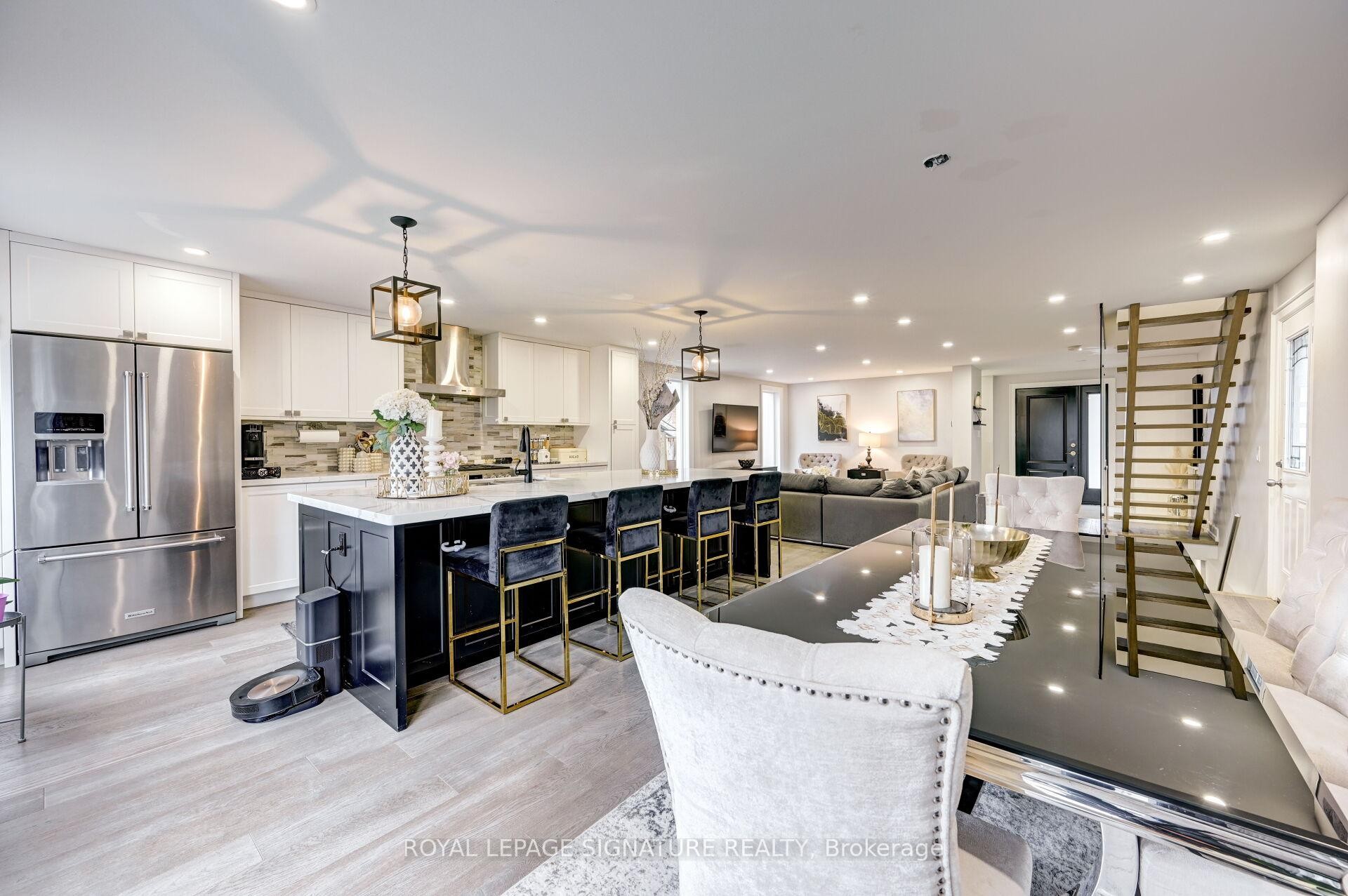 3035 Saracen Court, Mississauga, ON - Indoor Photo Showing Other Room