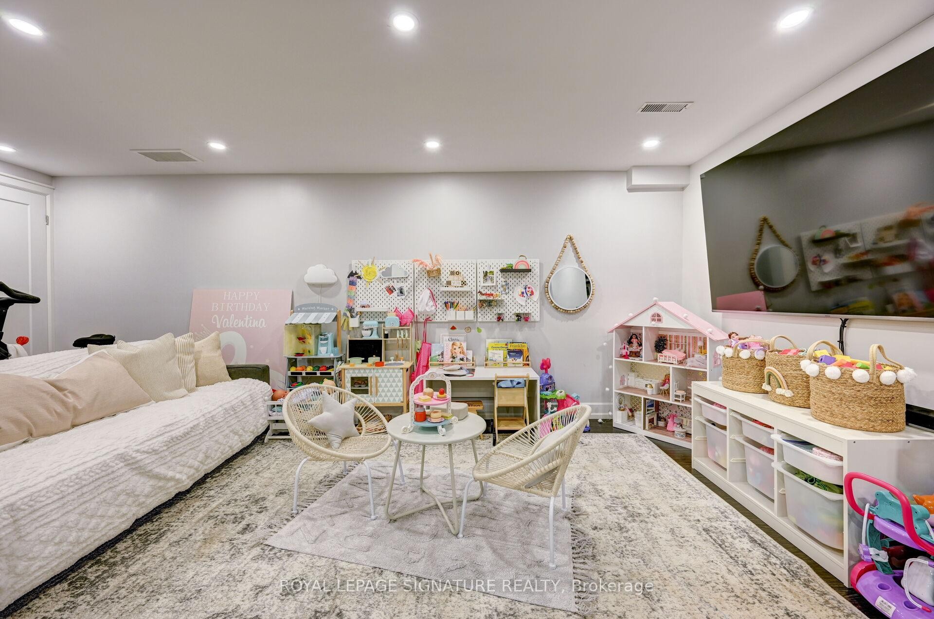 3035 Saracen Court, Mississauga, ON - Indoor