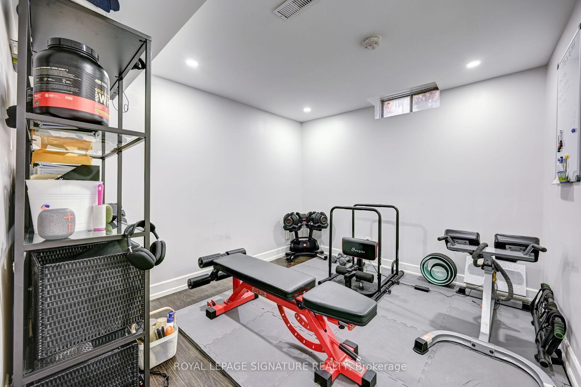 3035 Saracen Court, Mississauga, ON - Indoor