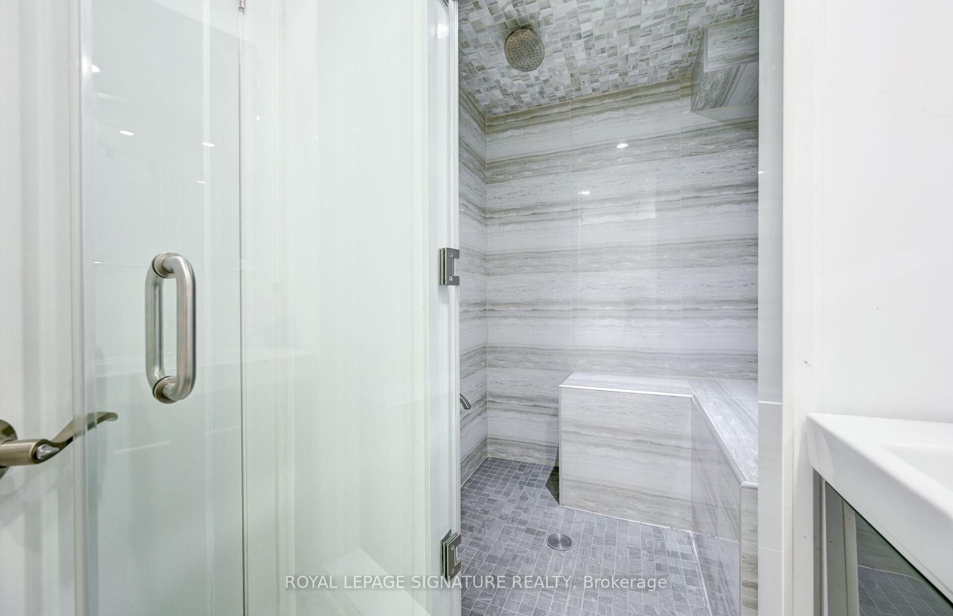 3035 Saracen Court, Mississauga, ON - Indoor Photo Showing Bathroom