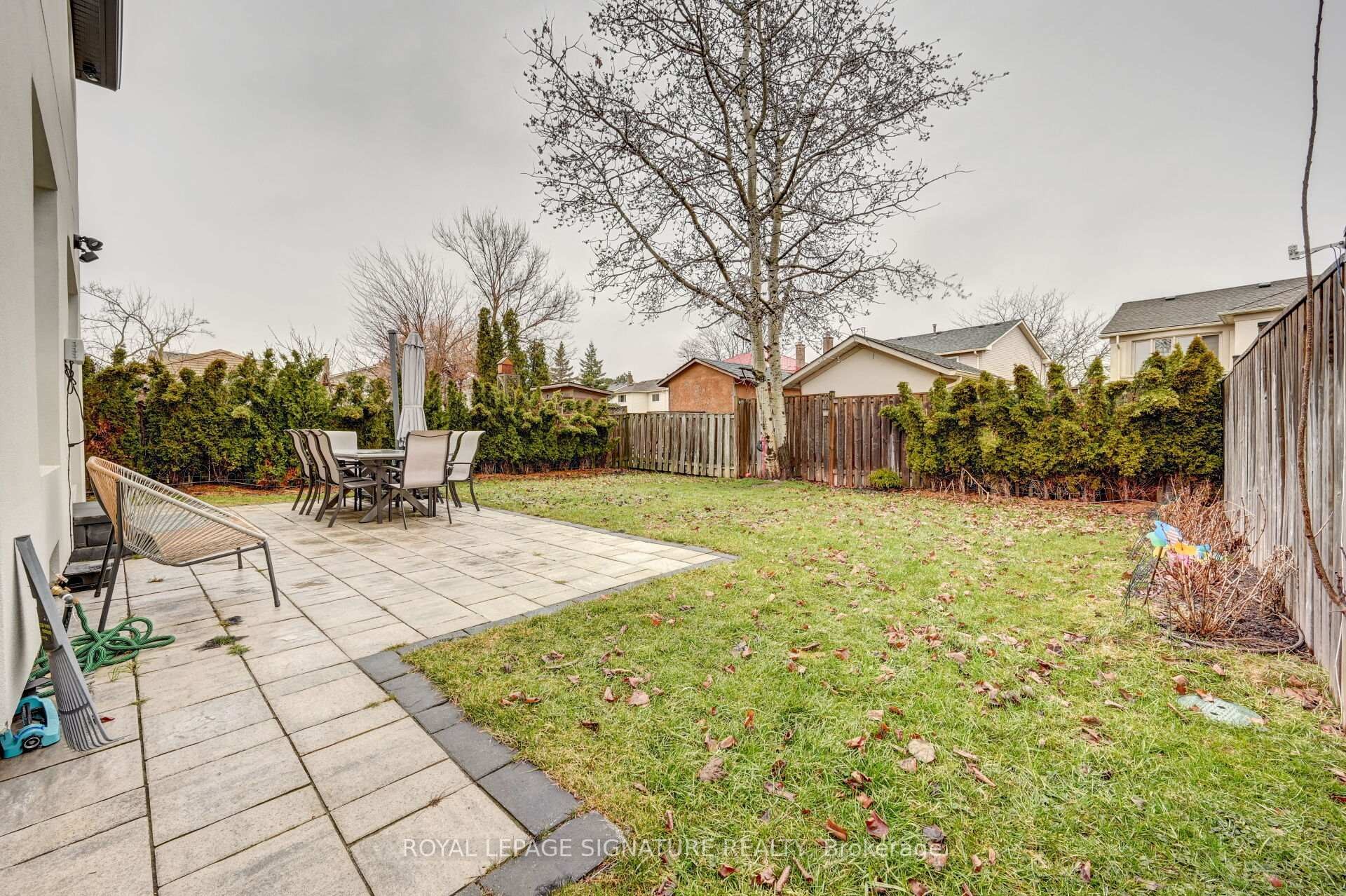 3035 Saracen Court, Mississauga, ON - Outdoor