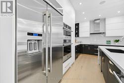 Dream Kitchen with High-End JennAir S/S Appliances -