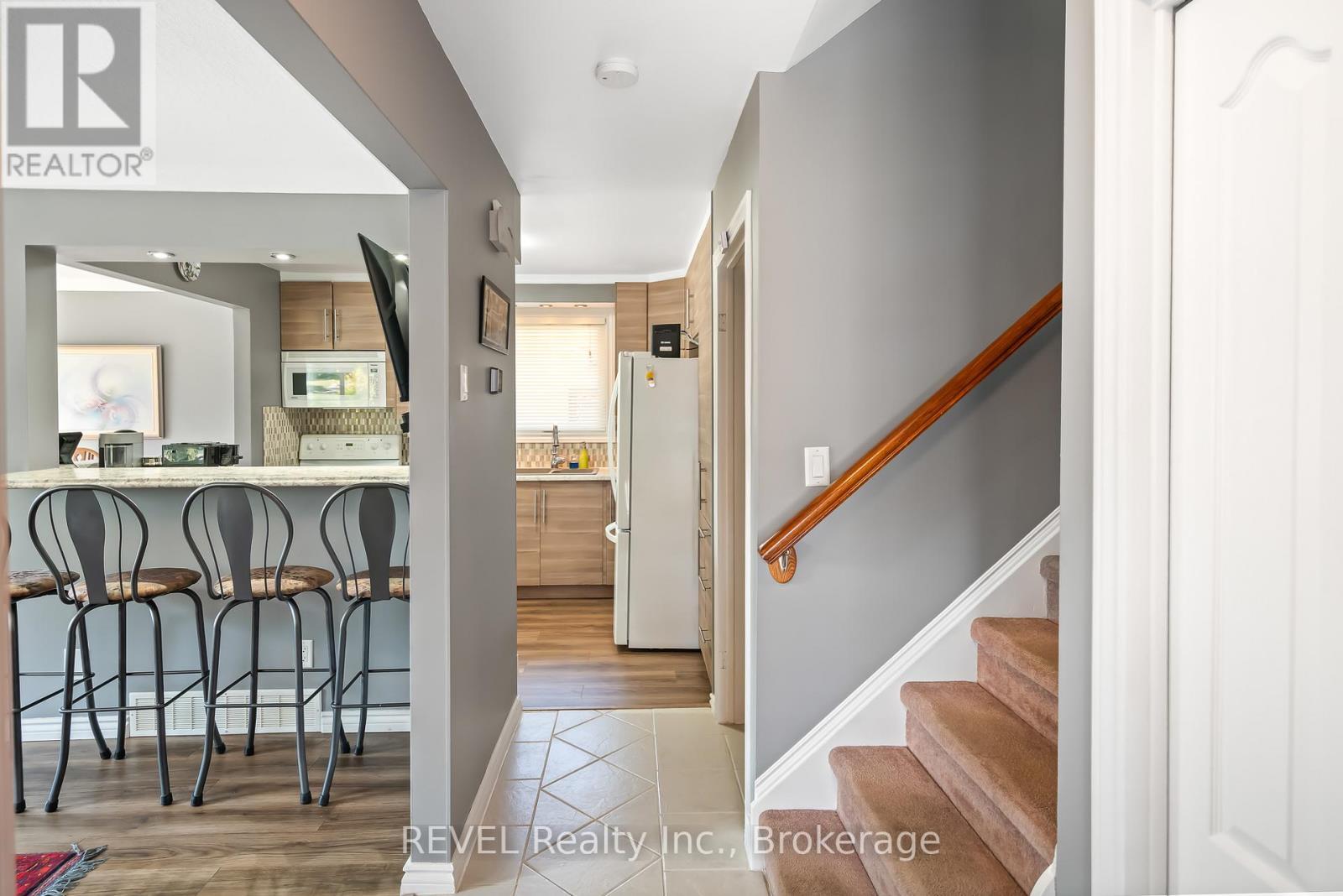 9 Fitzroy Lane, St. Catharines (Bunting/Linwell), ON - Indoor Photo Showing Other Room