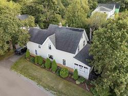 26 Starr Street Springhill, NS B0M 1X0