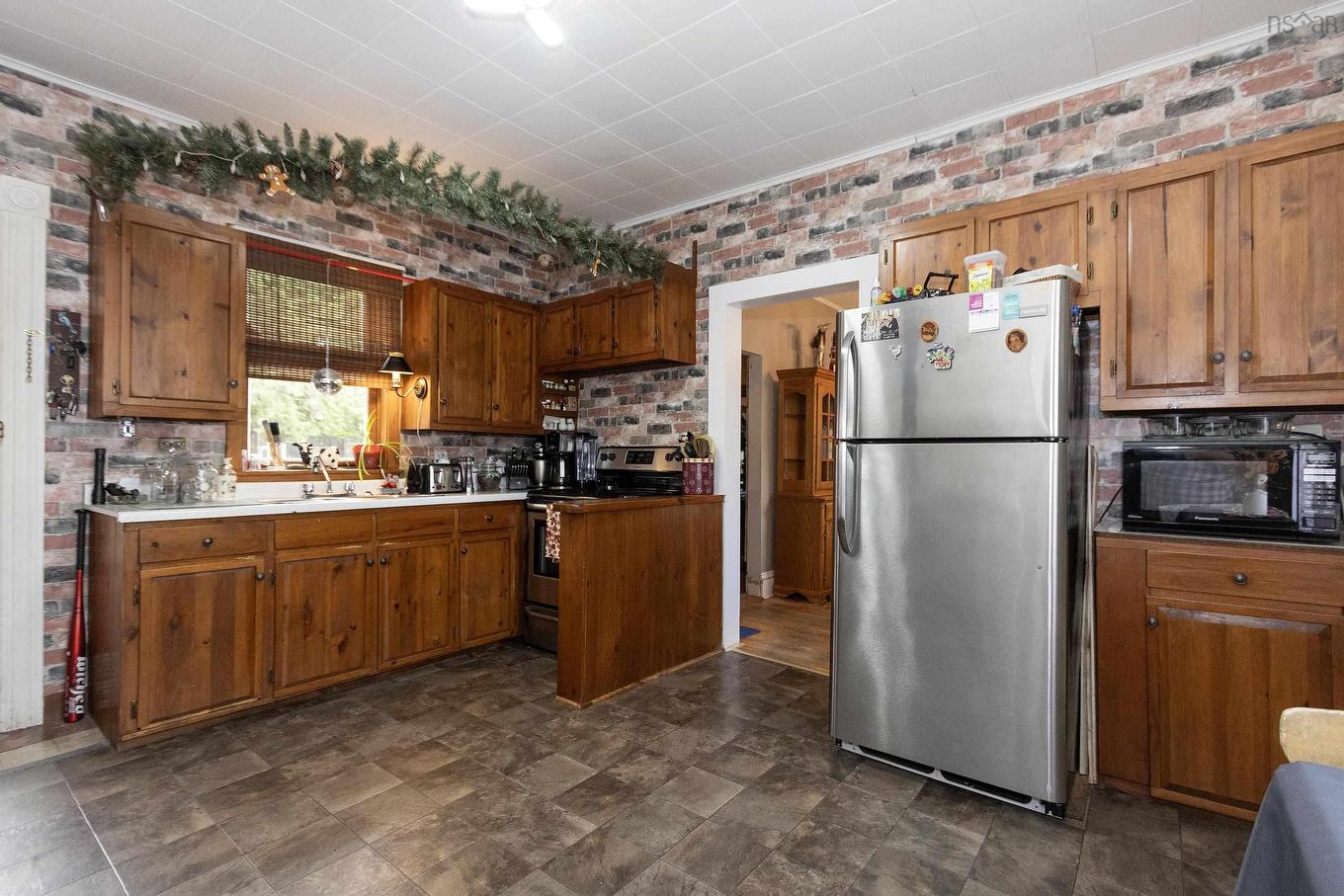 26 Starr Street, Springhill, NS