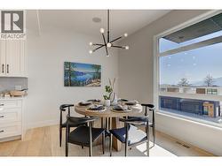 Great Room Dining area - Level 3 -