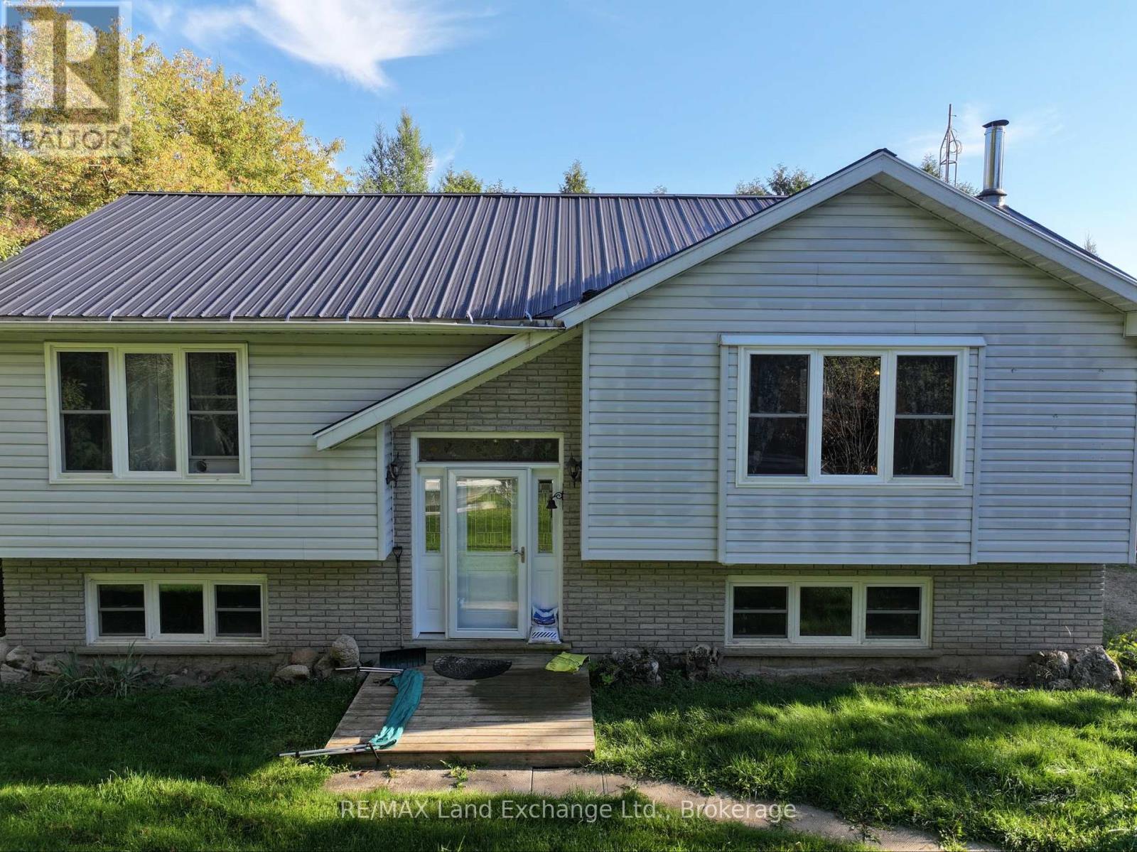 315045 Highway 6 Rr1 Highway, West Grey, ON - Outdoor