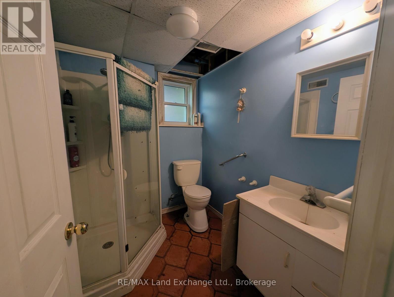 lower level bath - 315045 Highway 6 Rr1 Highway, West Grey, ON - Indoor Photo Showing Bathroom