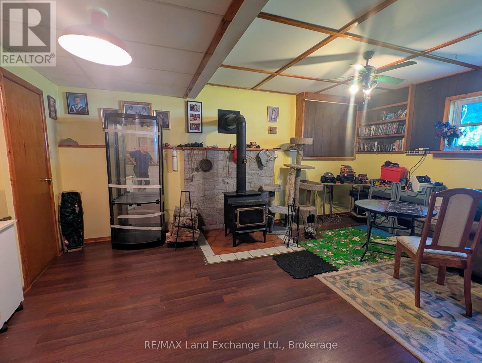 granny flat living room - 315045 Highway 6 Rr1 Highway, West Grey, ON - Indoor Photo Showing Other Room