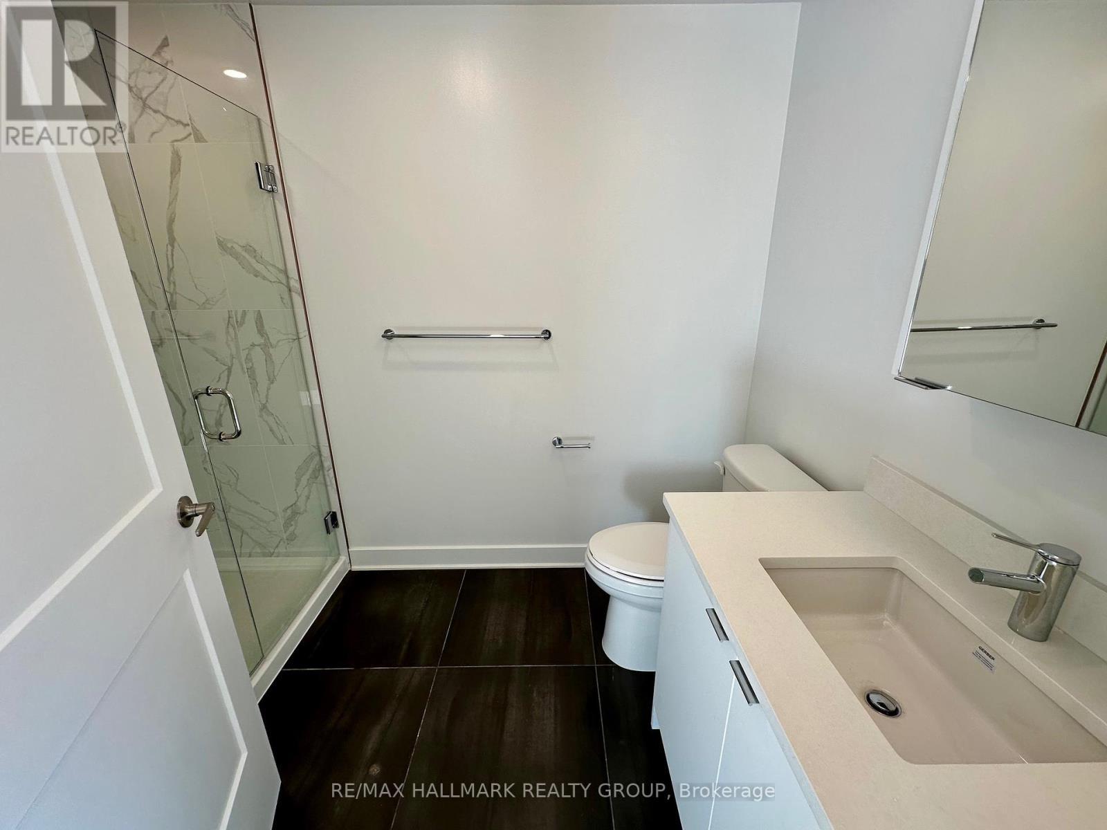 2001 - 180 George Street, Ottawa, ON - Indoor Photo Showing Bathroom