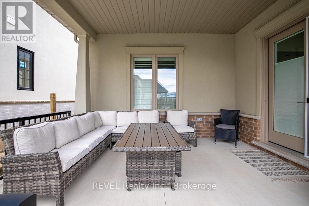 covered back patio - 75 Millpond Road, Niagara-On-The-Lake (St. Davids), ON - Outdoor With Deck Patio Veranda With Exterior