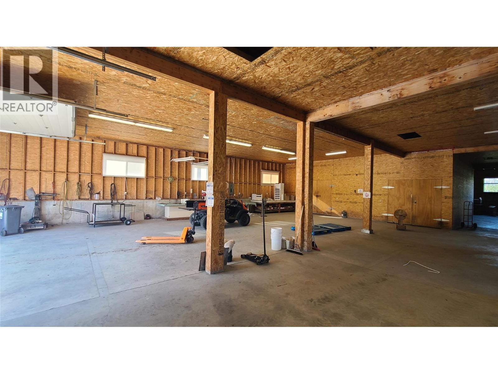 7298 Hwy 97 Highway, Oliver, BC