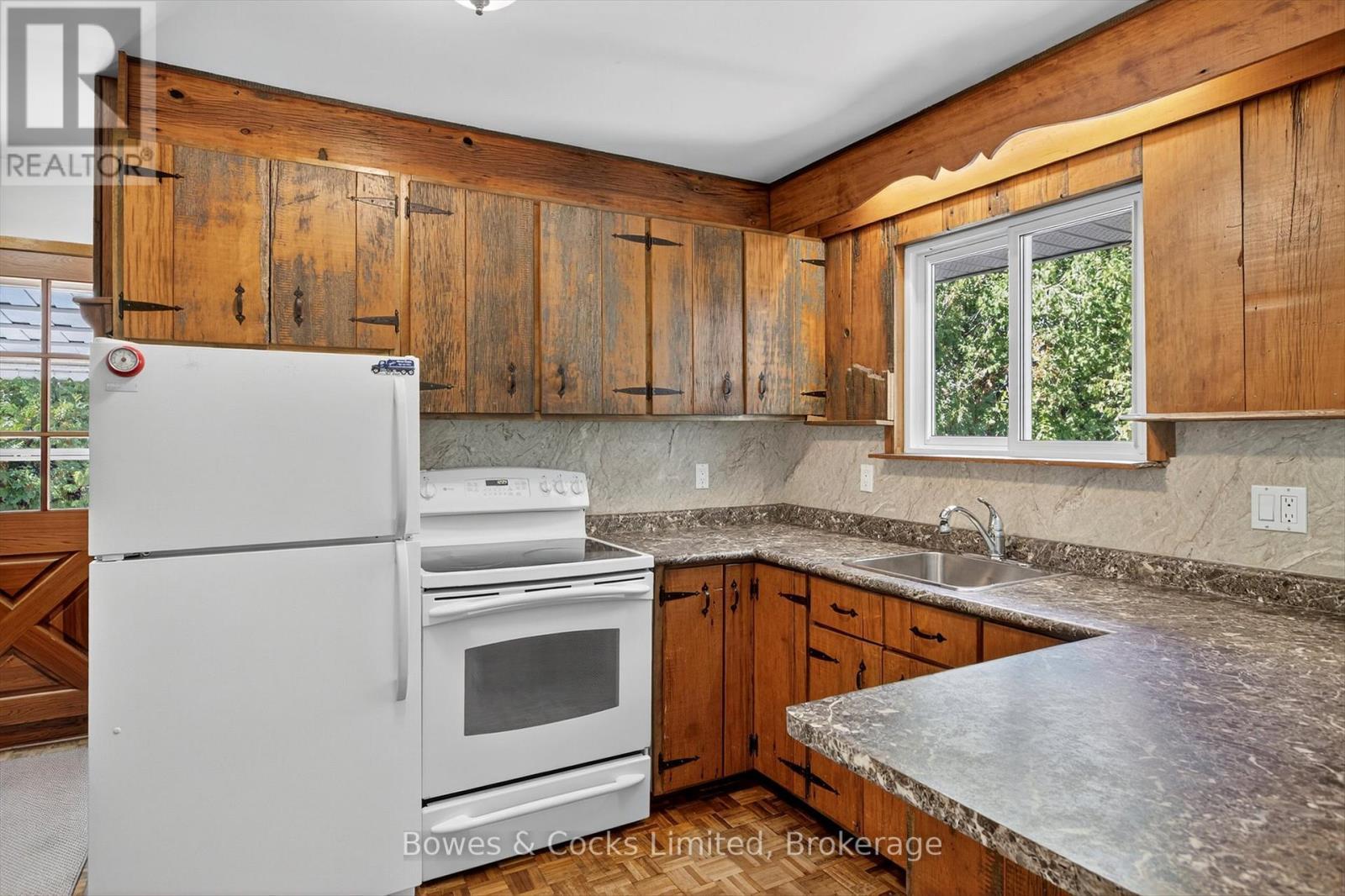 374 County Road 4, Douro-Dummer, ON - Indoor Photo Showing Kitchen
