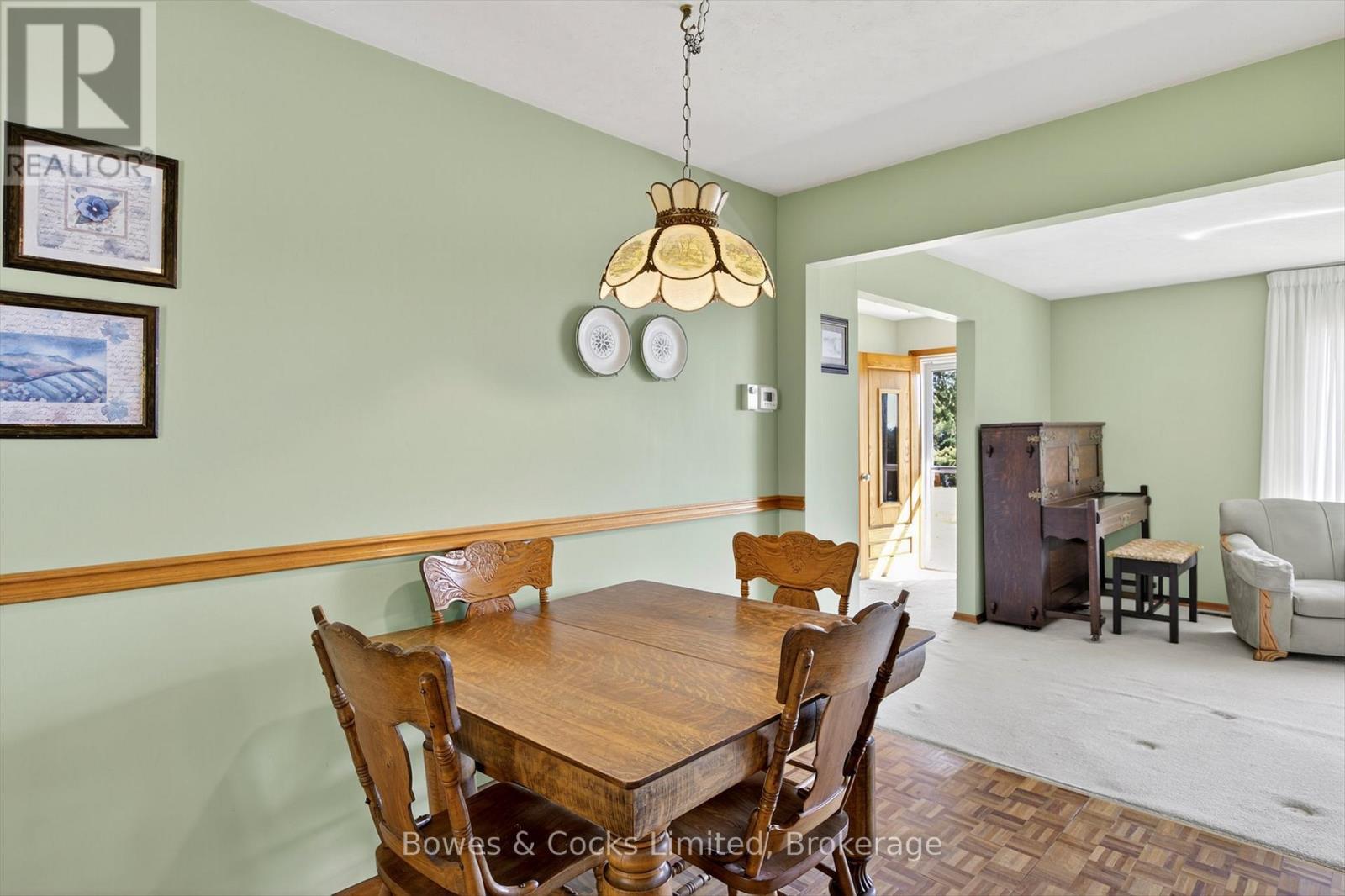 374 County Road 4, Douro-Dummer, ON - Indoor Photo Showing Dining Room