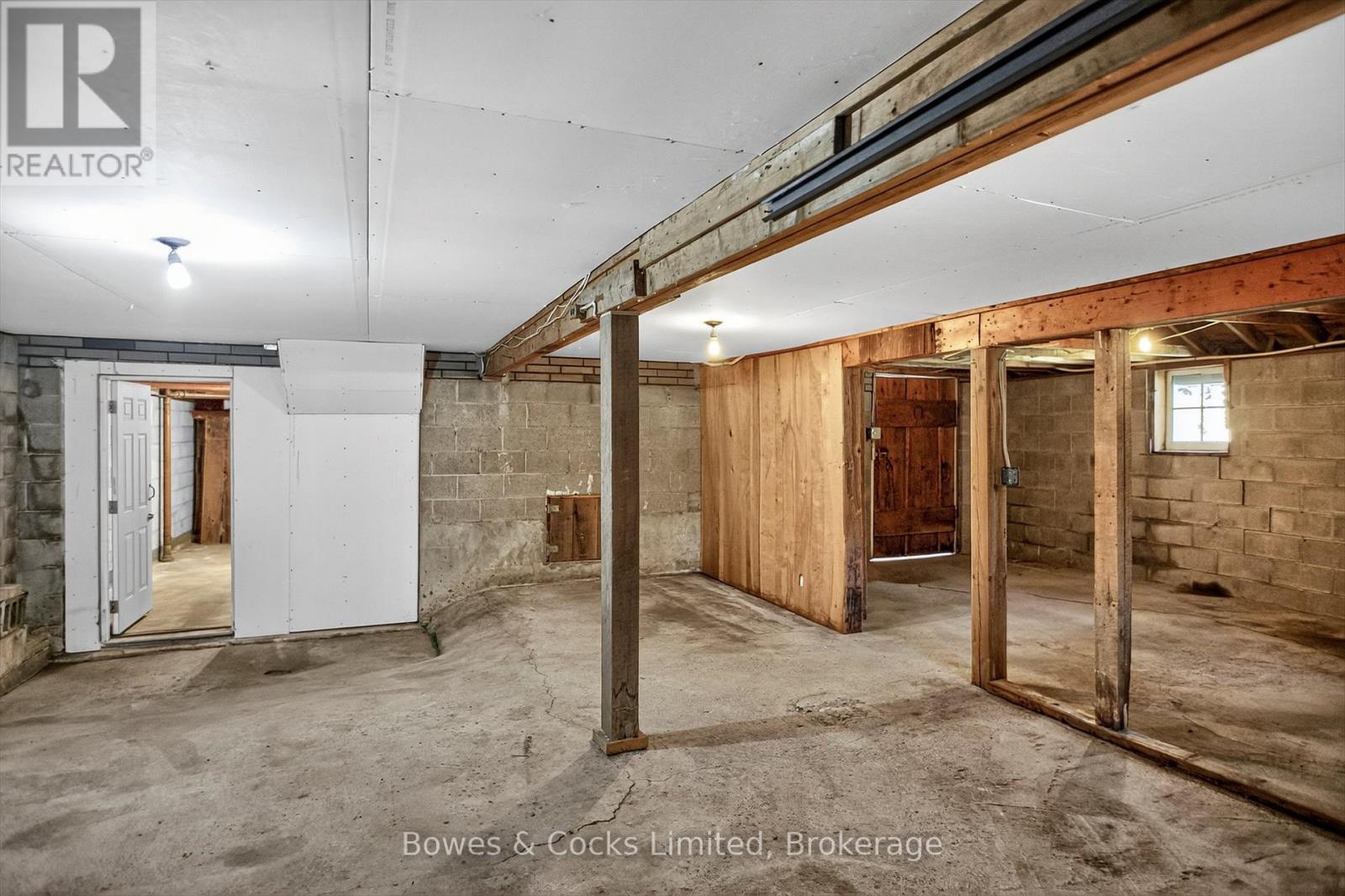 374 County Road 4, Douro-Dummer, ON - Indoor